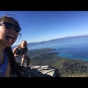 Meet your Posher, Victoria